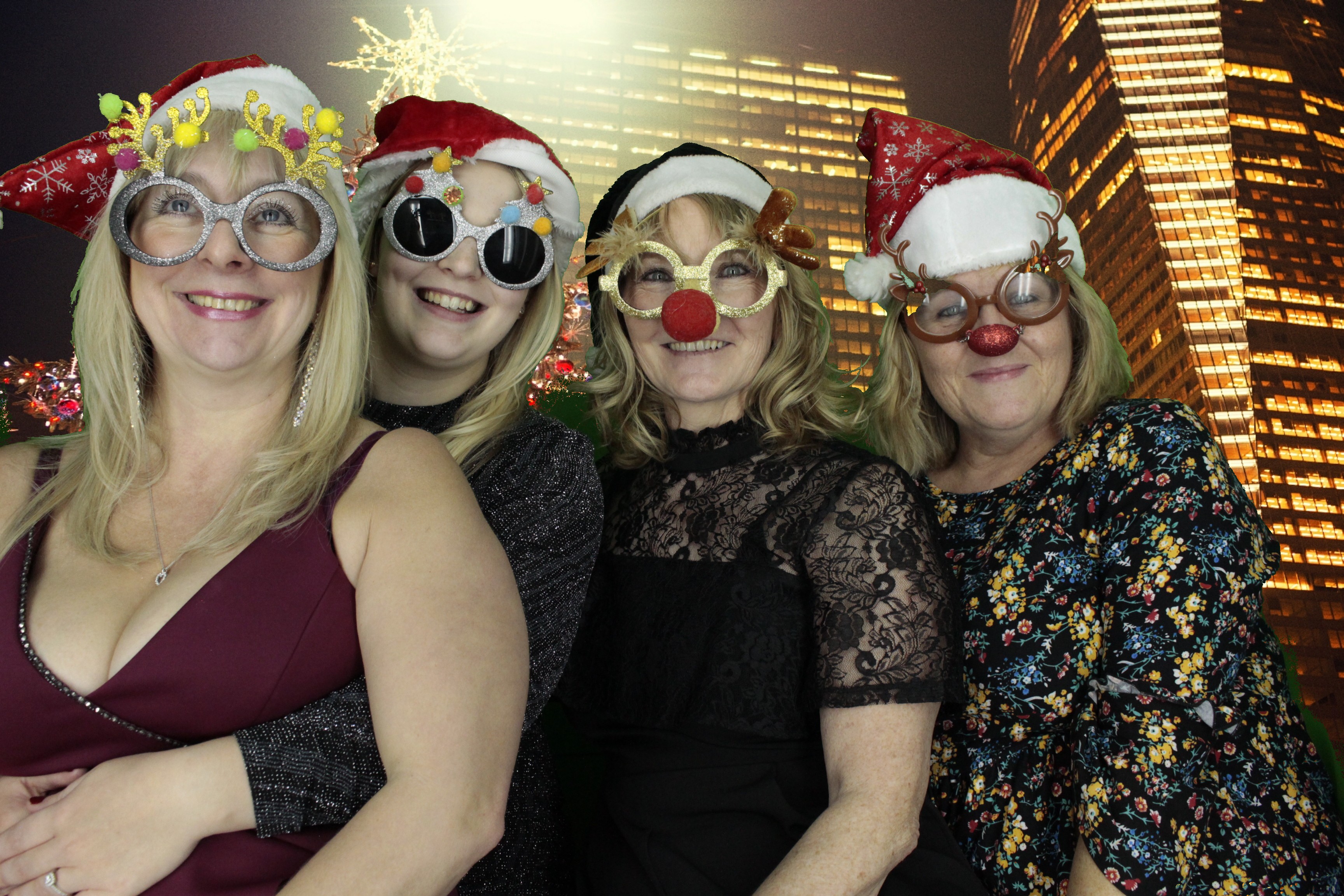 Silvermere Christmas Party | View more photos from the event at gallery.myphotoboothexperience.co.uk/u/MyPhotoBoothExperienceLtd/Silvermere-Christmas-Party-2